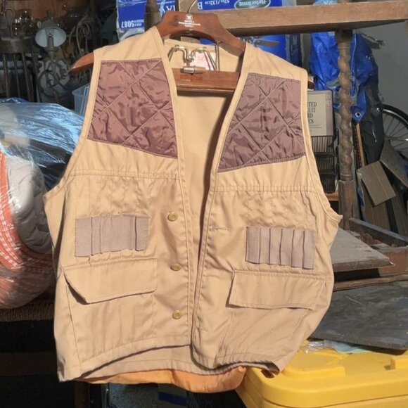 Saftbak Other - VTG Saftbak Hunting Vest Men's T4 Quilted Padded Shoulder Game Shells Pouch